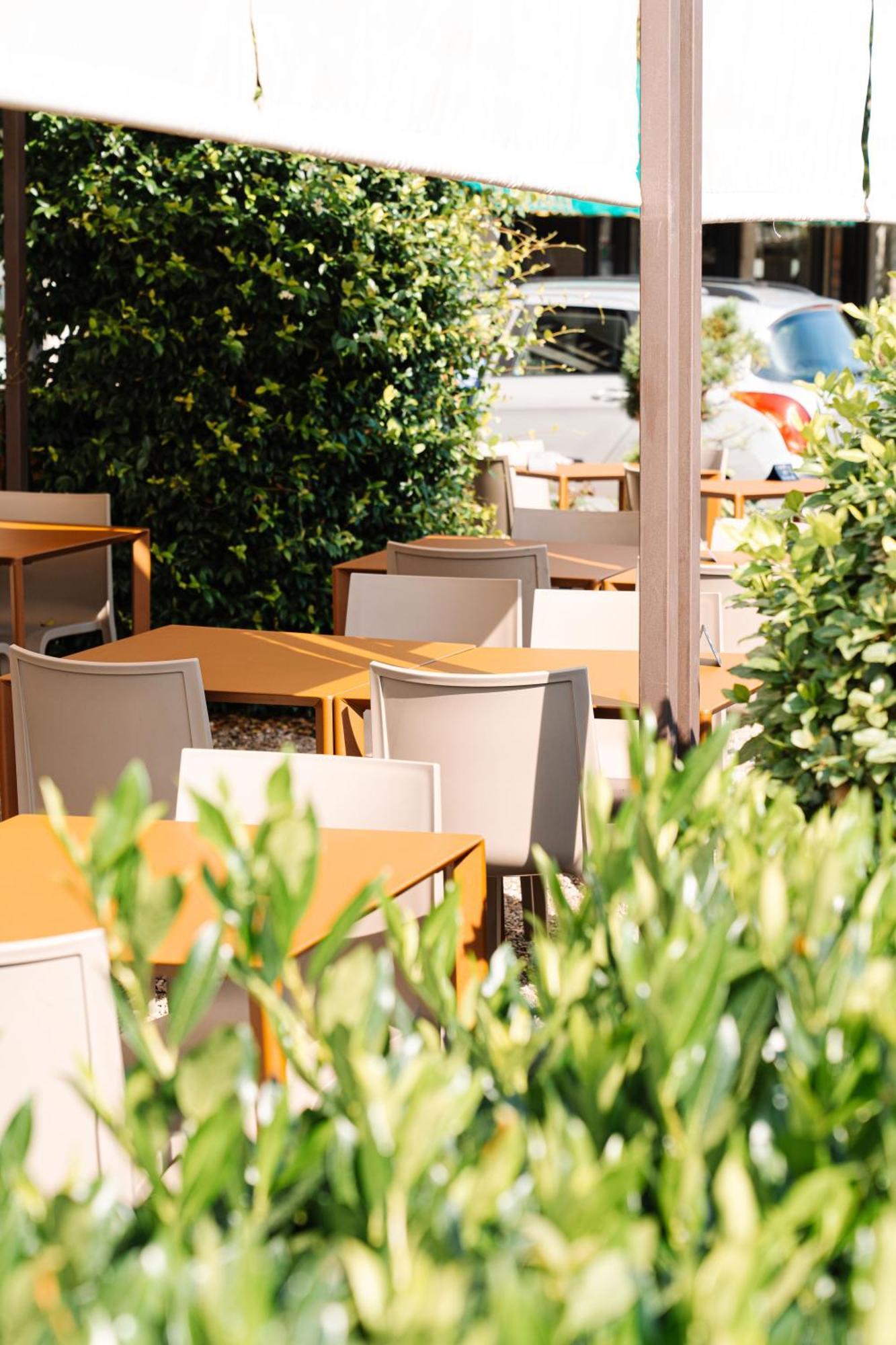 Locanda Da I Baldi Laveno Exterior foto